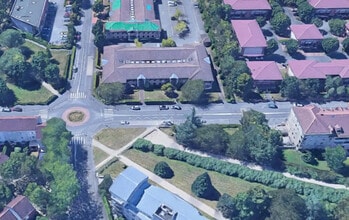 Voisins-le-Bretonneux - VUE AÉRIENNE vue de carte