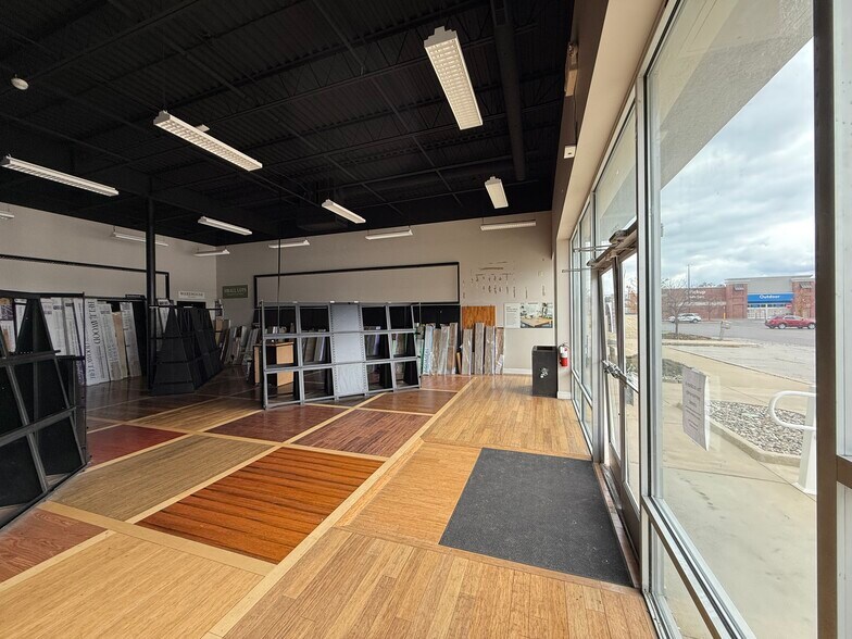 5901 Brockway Rd, Saginaw, MI à vendre - Photo intérieure – Image 2 sur 15