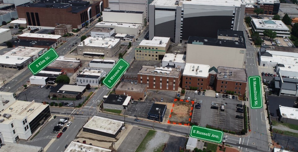 211 E Russell Ave, High Point, NC à vendre - Photo de l’immeuble – Image 2 sur 3