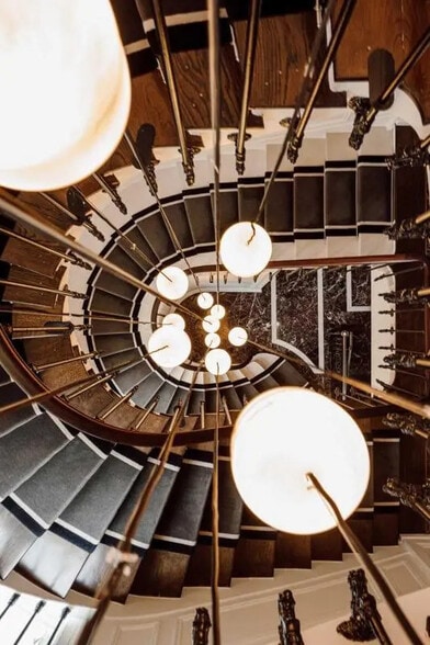 63 Avenue D'Iena, Paris à louer - Photo de l’immeuble – Image 3 sur 8