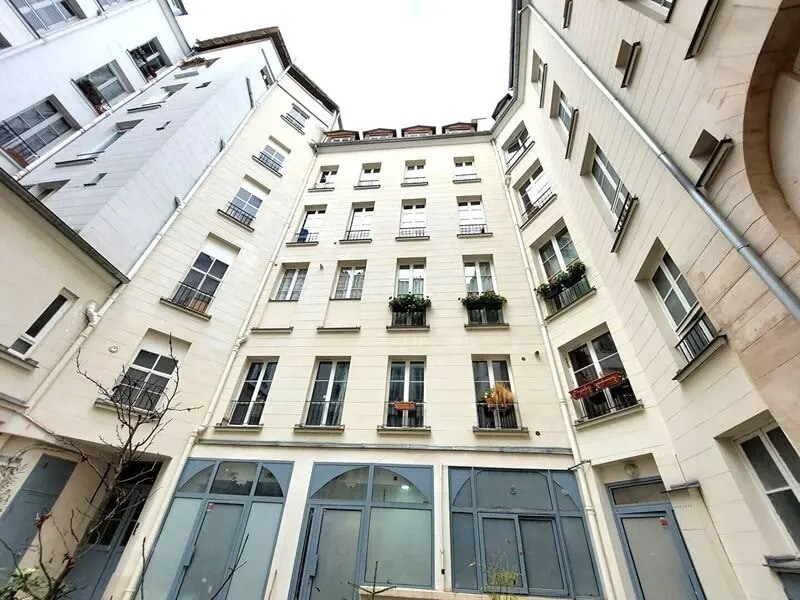 Bureau dans Paris à louer Photo de l’immeuble– Image 1 sur 7