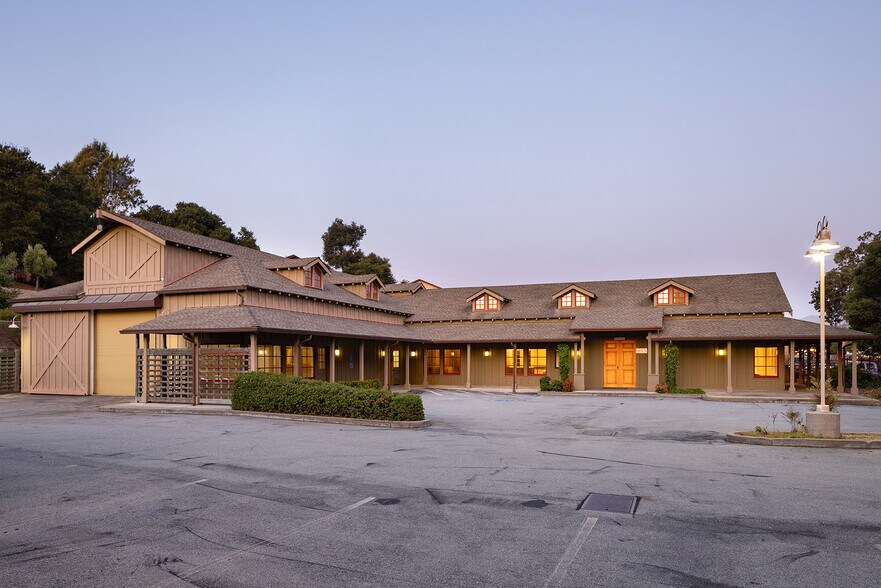 4 E Carmel Valley Rd, Carmel Valley, CA à vendre - Photo de l’immeuble – Image 2 sur 10