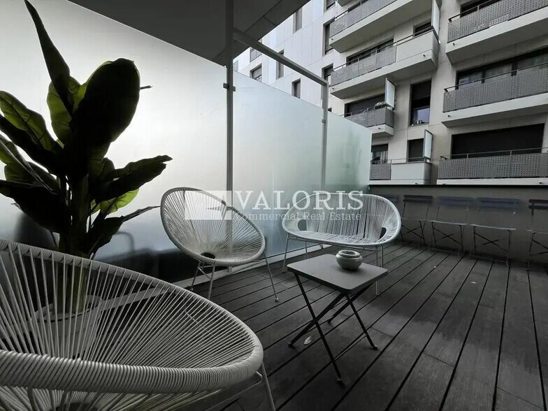 Bureau dans Lyon à louer - Photo de l’immeuble – Image 3 sur 15