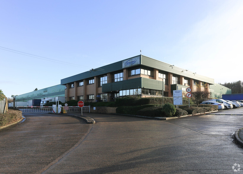 Longfield Rd, Tunbridge Wells à louer - Photo principale – Image 1 sur 2