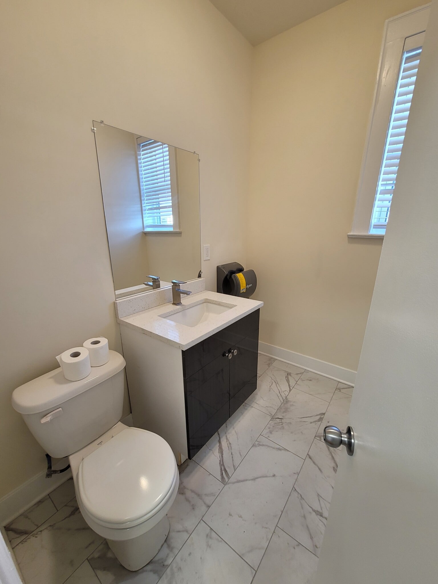 15 valley St, South Orange, NJ à louer Photo intérieure– Image 1 sur 3