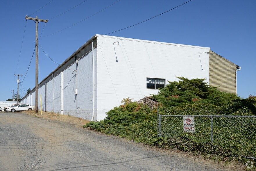 5065 State St, Salem, OR à louer - Photo de l’immeuble – Image 3 sur 6