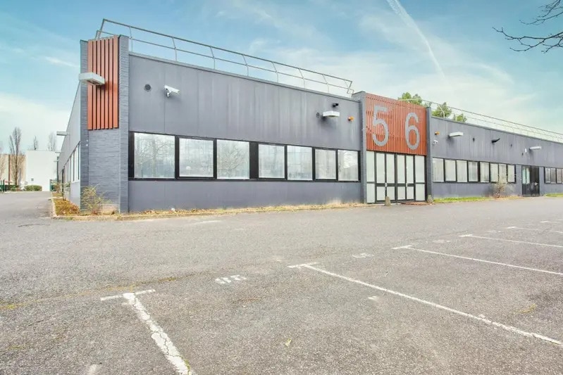 9 Avenue Du Québec, Villebon-sur-Yvette à louer - Photo de l’immeuble – Image 3 sur 6