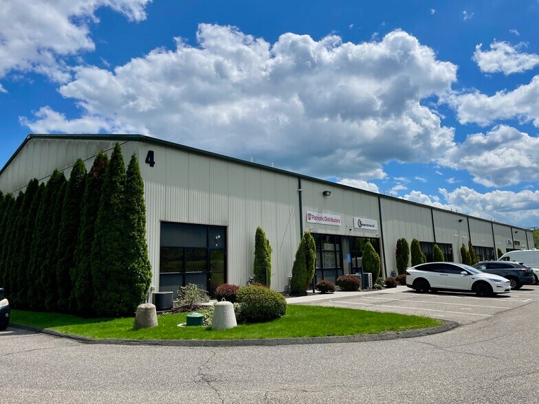 4 Sand Cut Rd, Brookfield, CT à vendre - Photo de l’immeuble – Image 3 sur 16