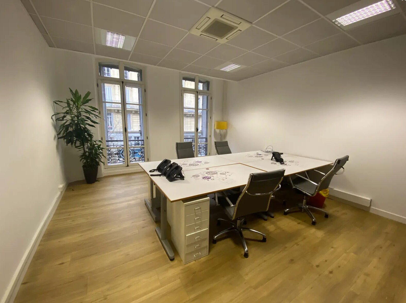 27 Rue De La Republique, Marseille à louer Photo intérieure– Image 1 sur 5