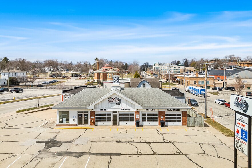 400 Blackburn St, Ripon, WI à vendre - Aérien – Image 2 sur 45