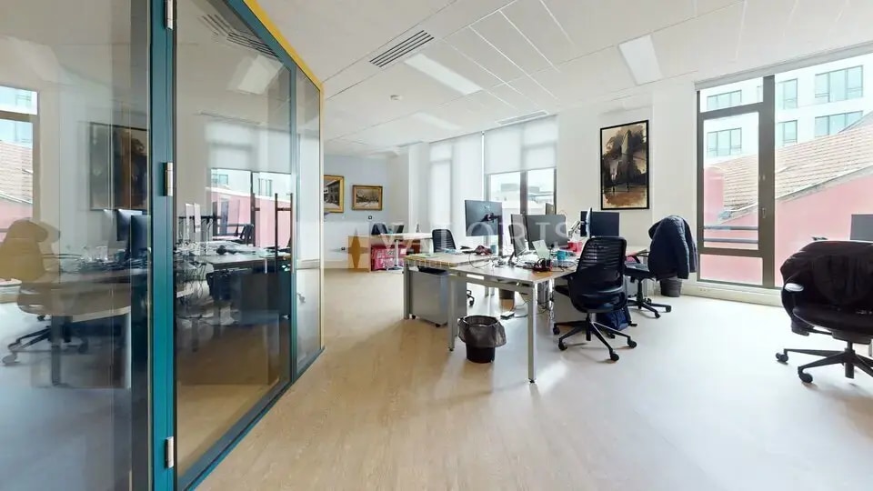 View Photo