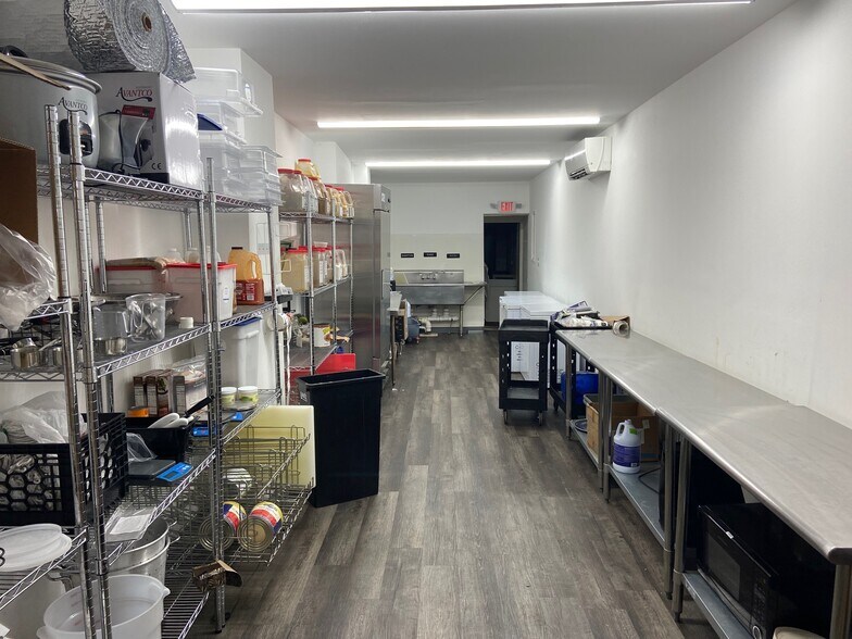 5006 Curtis Ave, Curtis Bay, MD à louer - Photo de l’immeuble – Image 3 sur 23