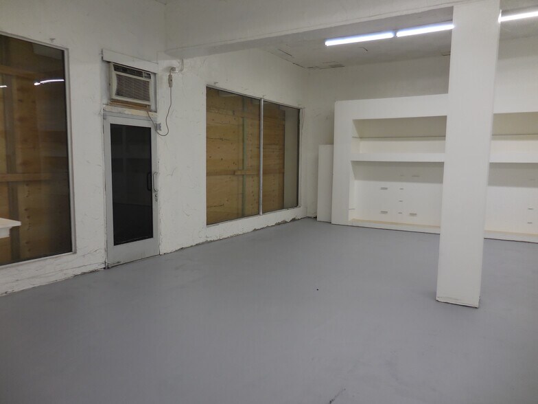431 N La Cienega Blvd, Los Angeles, CA à louer - Photo de l’immeuble – Image 3 sur 6