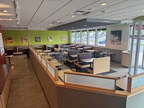 4200-4300 W Empire Pl, Sioux Falls, SD à louer Photo intérieure– Image 2 sur 3