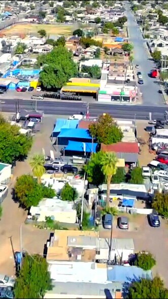 2735 W Van Buren St, Phoenix, AZ à vendre - Vidéo sur l’annonce professionnelle – Image 2 sur 22