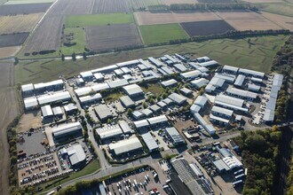 Falcon Way, Yaxley, CAM - Vue aérienne vue de carte - Image1