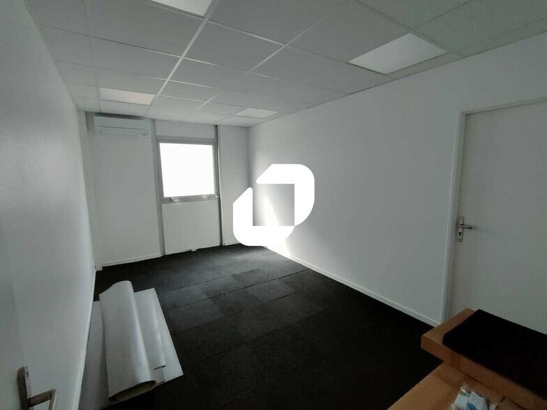 Bureau dans Bezons à louer - Photo intérieure – Image 3 sur 10