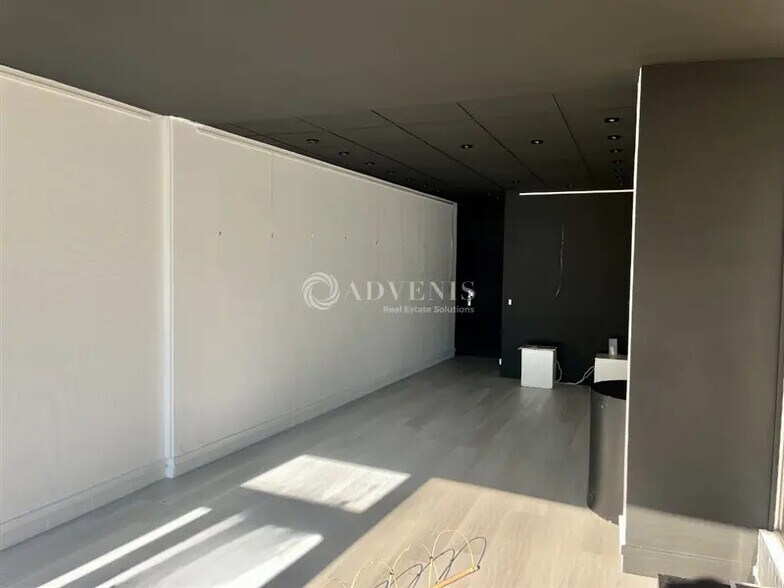 Bureau dans Paris à vendre - Photo de l’immeuble – Image 1 sur 4