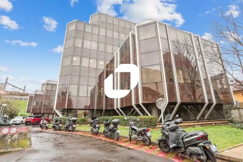 58-60 Rue Etienne Dolet, Malakoff à louer Photo de l’immeuble– Image 1 sur 16