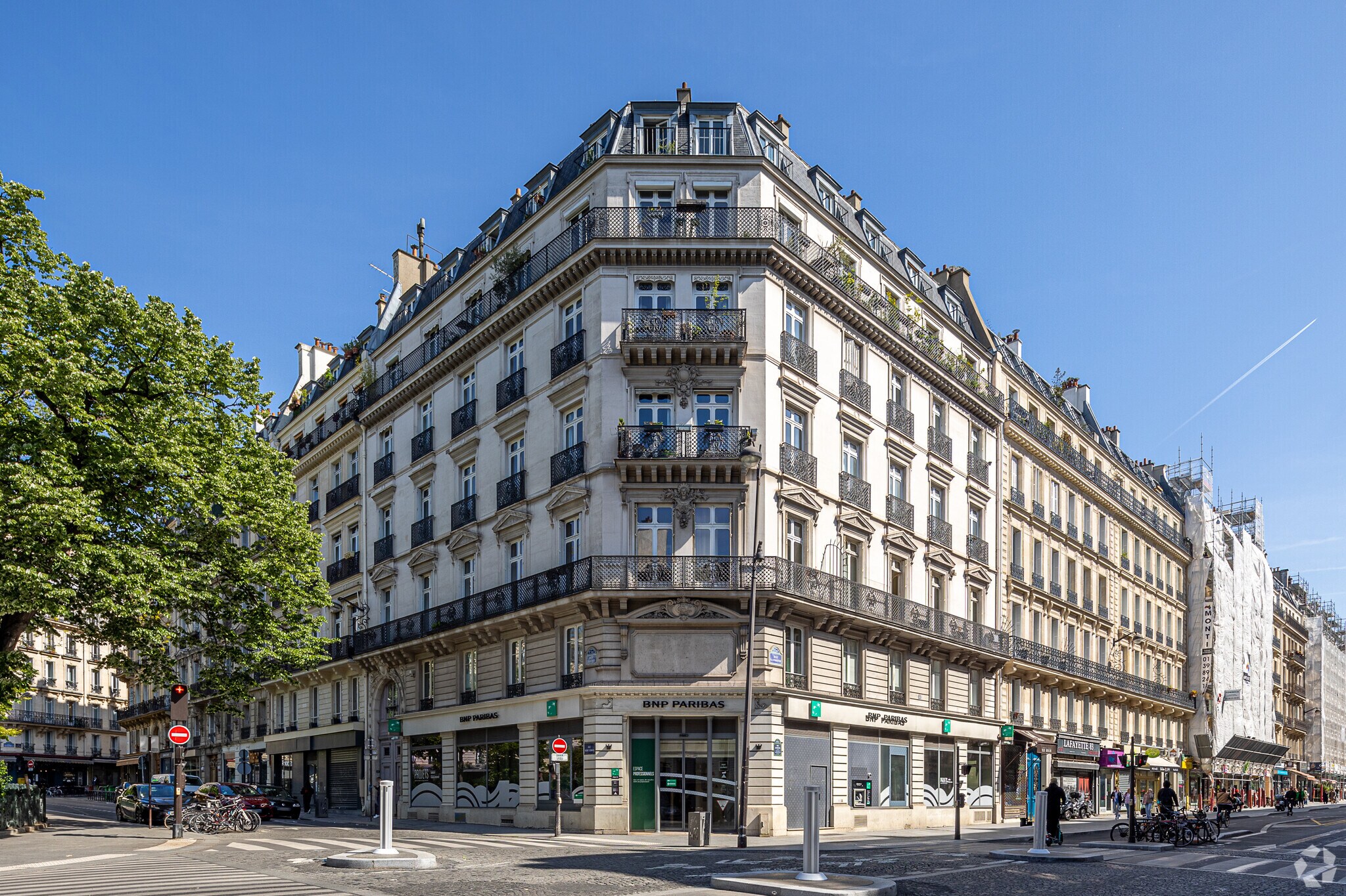 Bureau dans Paris à louer Photo principale– Image 1 sur 3