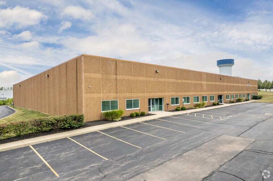 2473-2485 Belvo Rd, Miamisburg, OH à louer - Photo principale – Image 2 sur 6