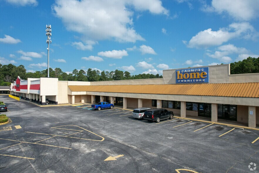 4231 Macon Rd, Columbus, GA à louer - Photo de l’immeuble – Image 1 sur 13