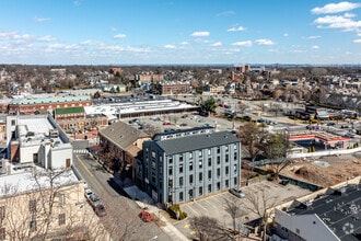 6-8 Gates Ave, Montclair, NJ - Vue aérienne  vue de carte