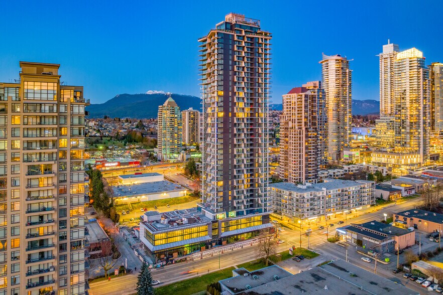4279 Dawson St, Burnaby, BC à vendre - Photo de l’immeuble – Image 3 sur 13