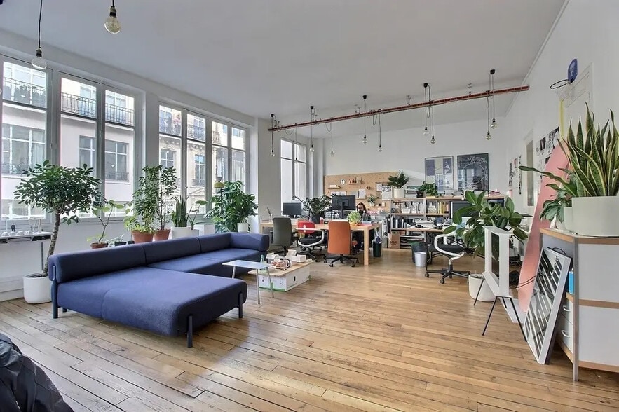 41 Rue De Paradis, Paris à louer - Photo de l’immeuble – Image 3 sur 4