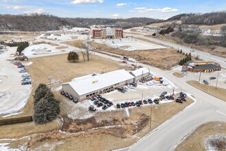 1001 Short St, Decorah, IA - VUE AÉRIENNE  vue de carte