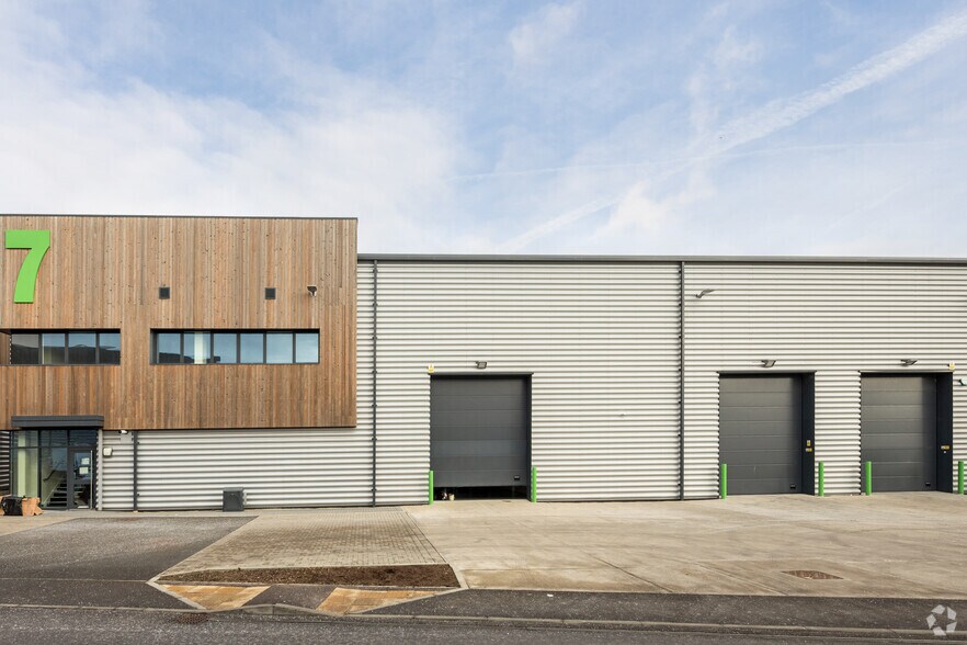 Cray Ave, Orpington à louer - Photo de l’immeuble – Image 2 sur 3