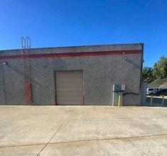 2735 Via Orange Way, Spring Valley, CA à louer Photo intérieure– Image 1 sur 8