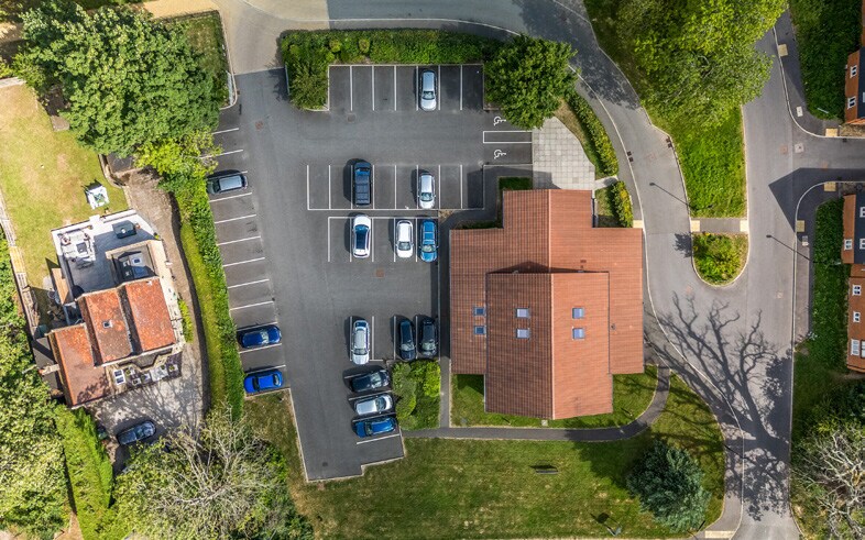 Allington Ln, Fair Oak à vendre - Photo de l’immeuble – Image 3 sur 7