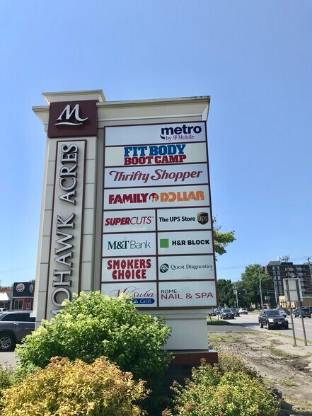 1790 Black River Blvd N, Rome, NY à louer - Photo de l’immeuble – Image 2 sur 3