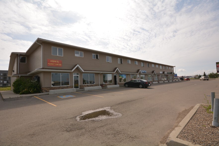 9135 96A St, Fort St John, BC à vendre - Photo de l’immeuble – Image 3 sur 6