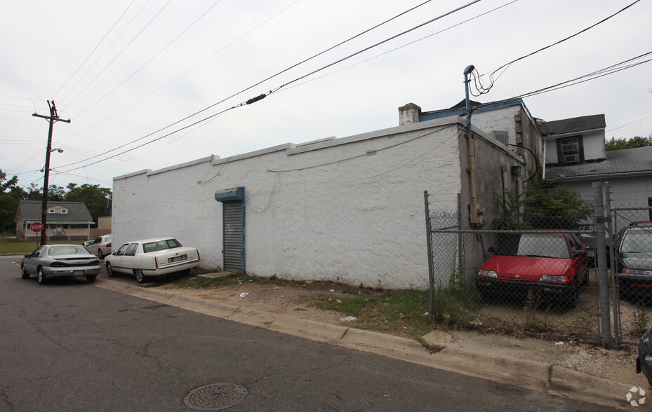 4930 Marlboro Pike, Capitol Heights, MD à vendre - Photo de l’immeuble – Image 2 sur 10