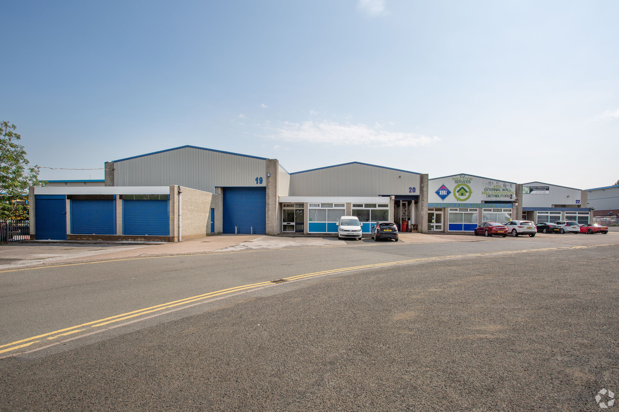 Charlton Dr, Cradley Heath à louer Photo principale– Image 1 sur 7