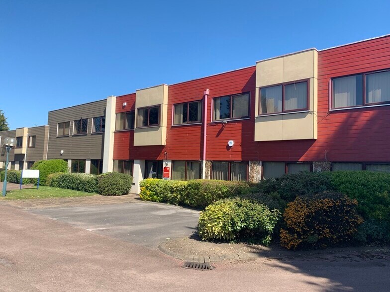 Holyport Rd, Maidenhead à vendre - Photo principale – Image 1 sur 1