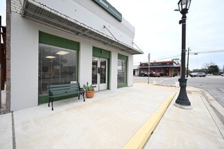 Plus de détails pour 805 12th St, Hempstead, TX - Bureau à vendre