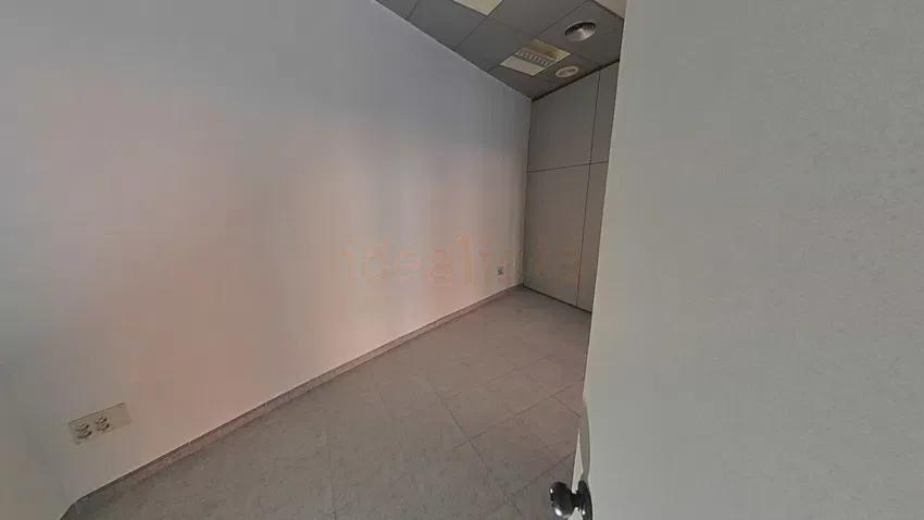 View Photo