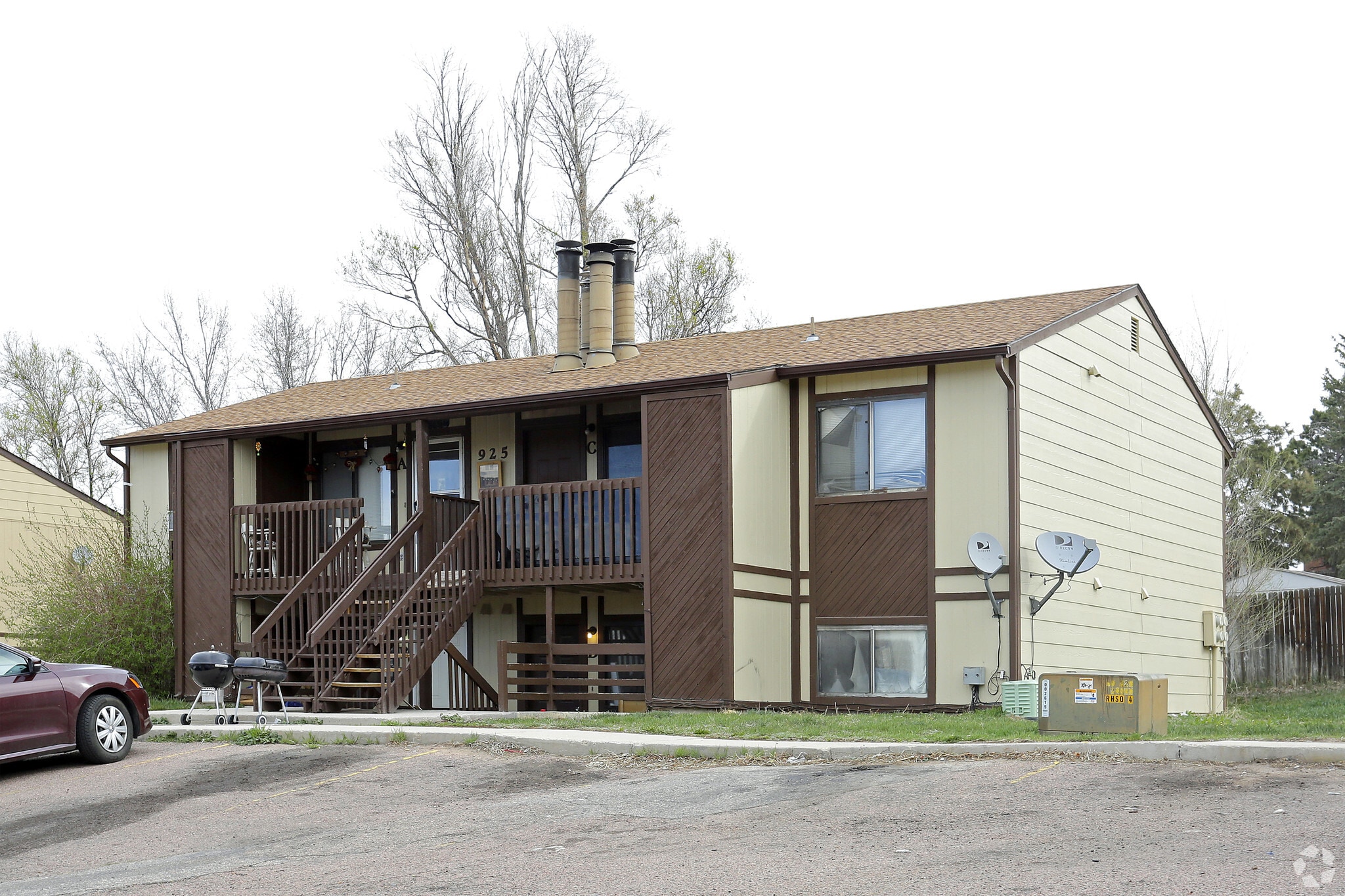 925 Hathaway Dr, Colorado Springs, CO à vendre Photo principale– Image 1 sur 29