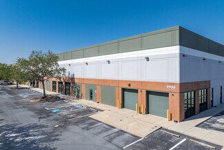 Plus de détails pour 9900 18th St N, Saint Petersburg, FL - Industriel/Logistique à louer
