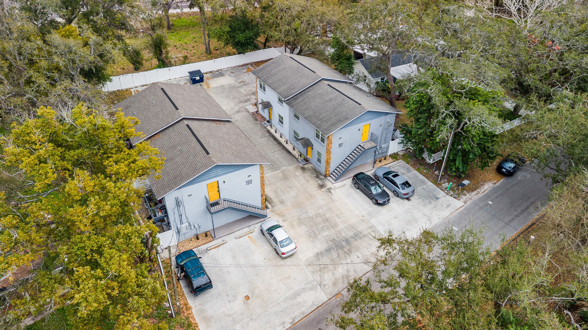 7917 Lakeshore Dr, Tampa, FL à vendre Photo principale– Image 1 sur 14