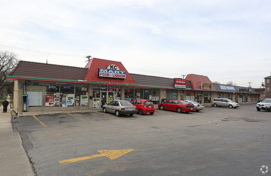 7401-7415 Archer Ave, Summit, IL à louer - Photo principale – Image 1 sur 12