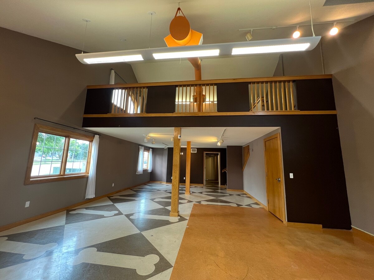 631-637 Struck St, Madison, WI 53719 - Lot 631 -  - Photo intérieure - Image 1 of 4