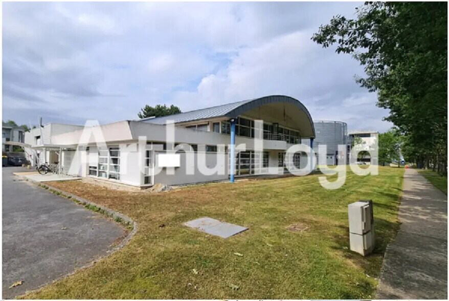 Bureau dans Hérouville-Saint-Clair à louer - Photo de l’immeuble – Image 1 sur 18