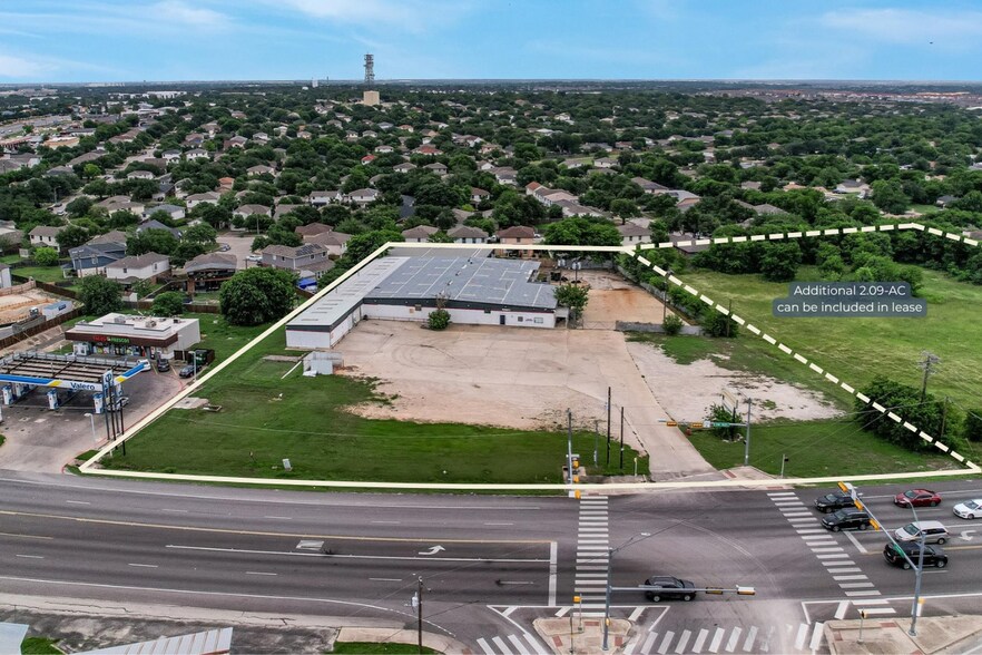 2939 W Pecan St, Pflugerville, TX à louer - Photo de l’immeuble – Image 1 sur 8