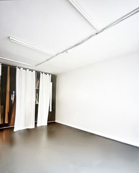 15 Rue Des Taillandiers, Paris à vendre - Photo intérieure – Image 2 sur 6