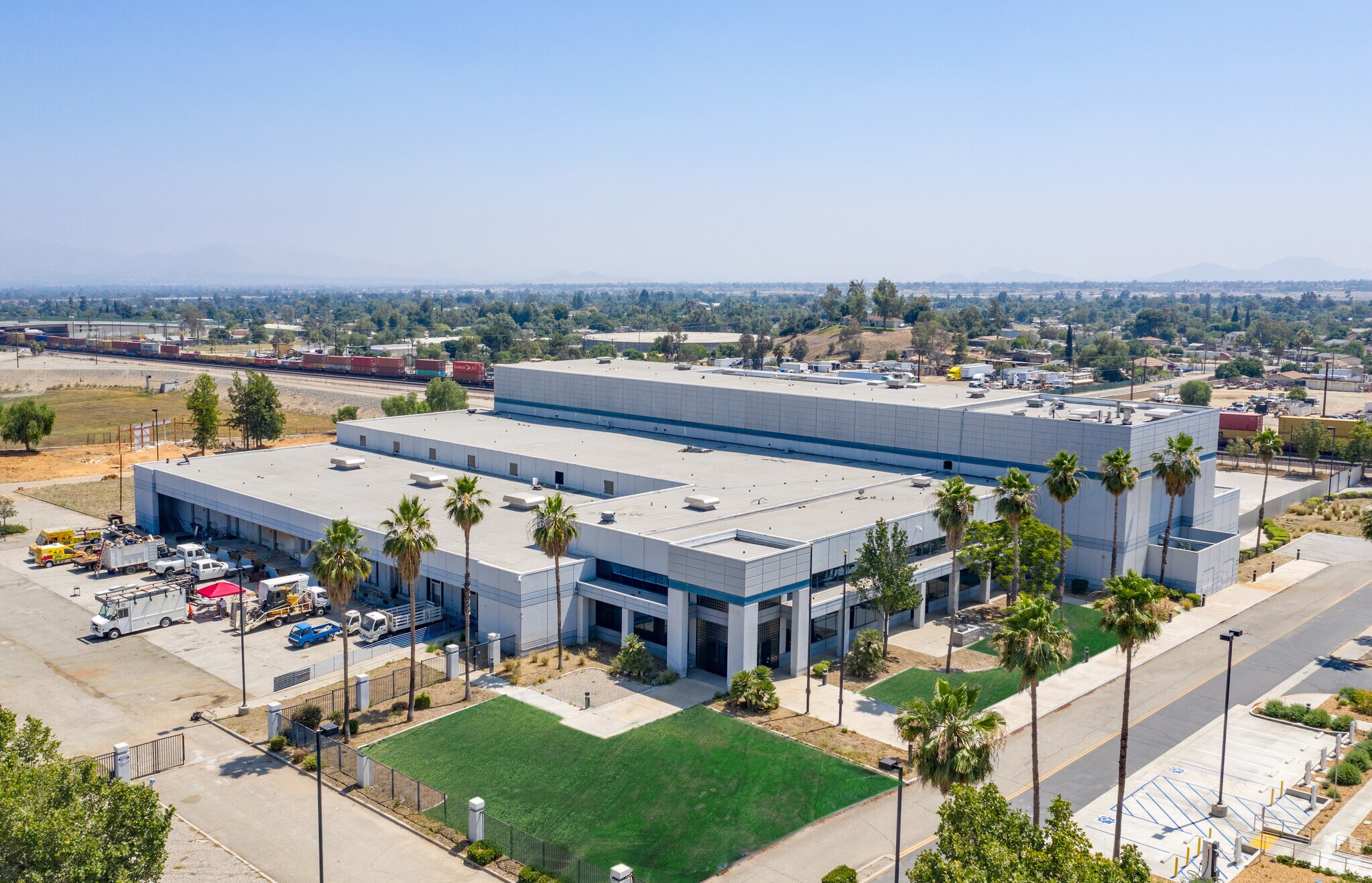 4010 Georgia Blvd, San Bernardino, CA à vendre Photo de l’immeuble– Image 1 sur 11