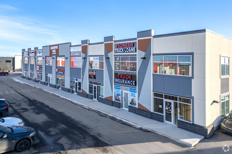1005-4231 109 NE ave, Calgary, AB à louer - Photo principale – Image 1 sur 4